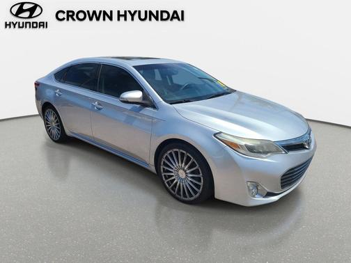Classic Silver Metallic 2014 Toyota Avalon XLE Touring