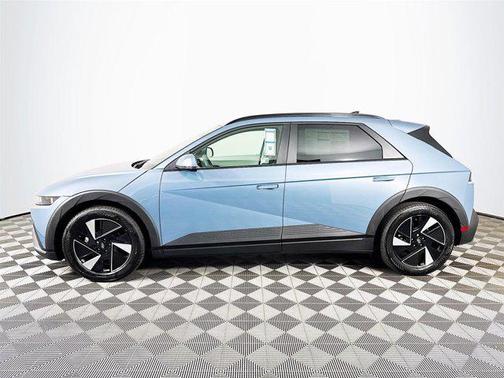 2025 Hyundai IONIQ 5 SEL