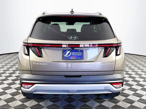 2025 Hyundai TUCSON Hybrid Limited