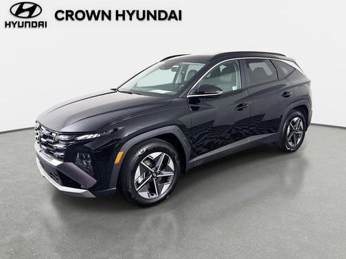 Phantom Black 2025 Hyundai TUCSON SEL Convenience