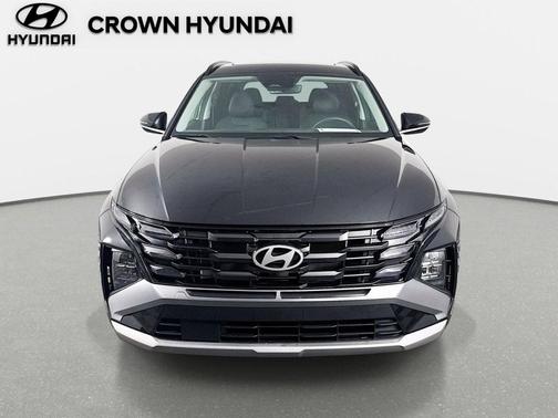 Phantom Black 2025 Hyundai TUCSON SEL Convenience