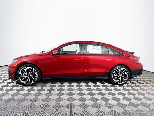 2025 Hyundai IONIQ 6 SEL