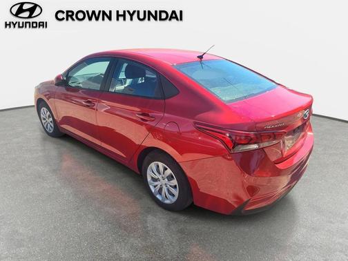 2022 Hyundai Accent SE