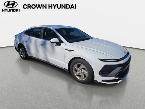 2025 Hyundai SONATA SE