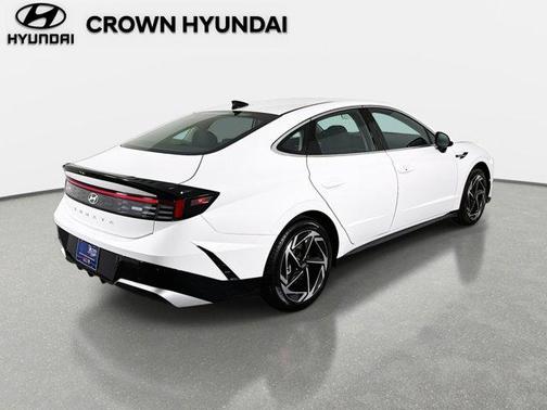 2026 Hyundai SONATA SEL