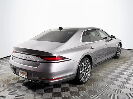 2025 Genesis G90 3.5T e-SC AWD