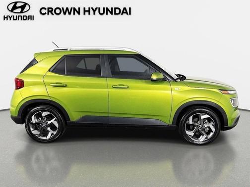 Green Apple 2023 Hyundai VENUE SEL