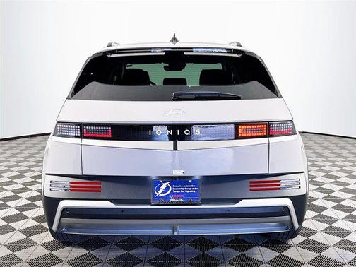 2025 Hyundai IONIQ 5 SEL