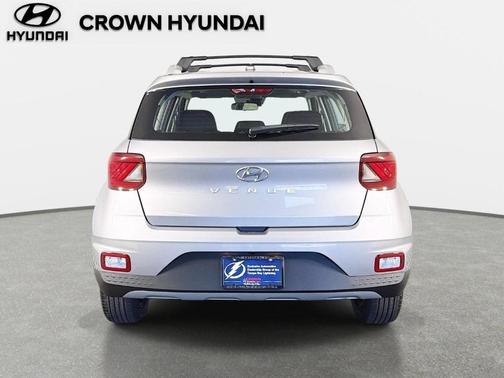 Shimmering Silver 2026 Hyundai VENUE SEL