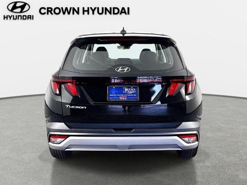 Phantom Black 2026 Hyundai TUCSON SE