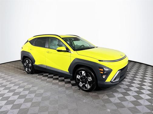 Neoteric Yellow 2024 Hyundai KONA SEL