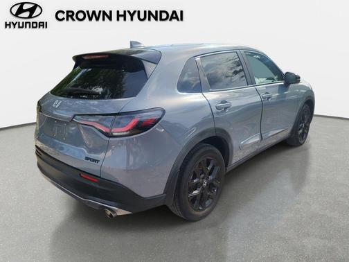 Urban Gray Pearl 2023 Honda HR-V AWD Sport