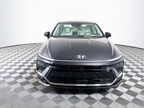 2024 Hyundai SONATA Hybrid Limited