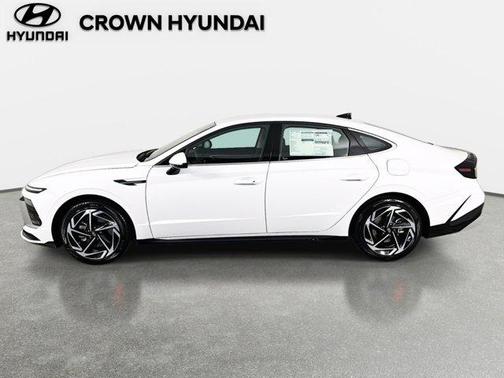 2026 Hyundai SONATA SEL