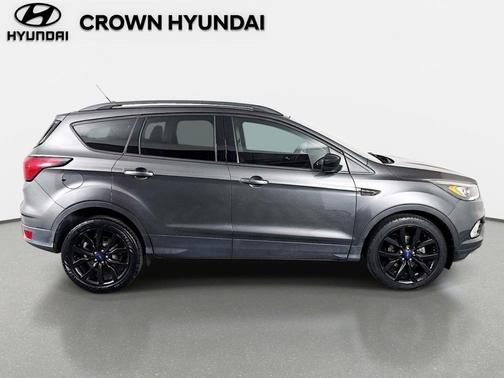 MAGNETIC METALLIC 2019 Ford Escape SE