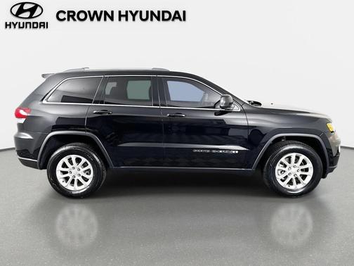 2021 Jeep Grand Cherokee Laredo