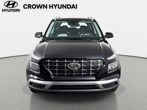 Onyx Black 2026 Hyundai VENUE SEL