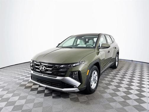 2025 Hyundai TUCSON SE