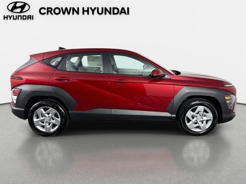 Ultimate Red Metallic 2027 Hyundai KONA SE