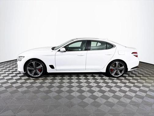 2025 Genesis G70 2.5T RWD