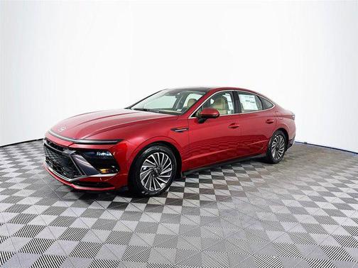 2025 Hyundai SONATA Hybrid Limited