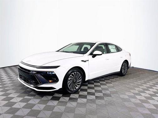 2025 Hyundai SONATA Hybrid SE