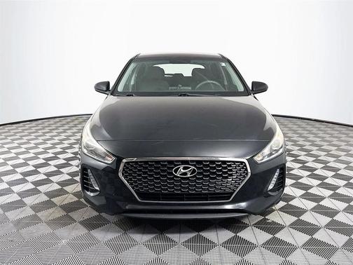 2020 Hyundai Elantra GT Base