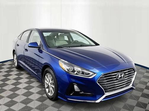 2018 Hyundai SONATA SE
