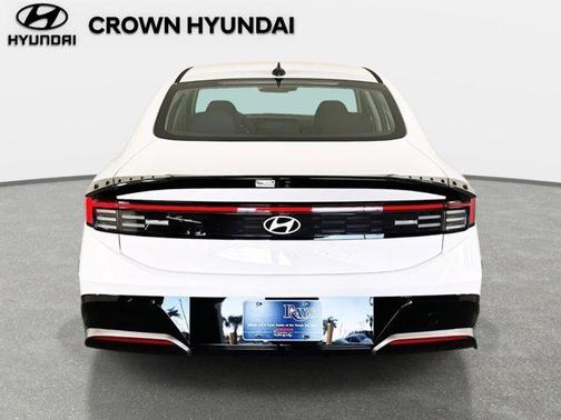 2026 Hyundai SONATA SEL