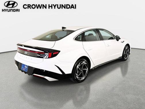 2026 Hyundai SONATA SEL