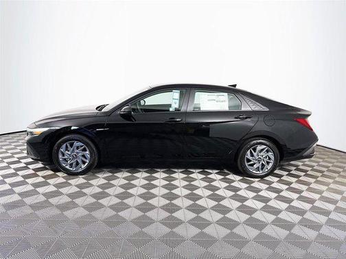 2025 Hyundai ELANTRA HEV Blue