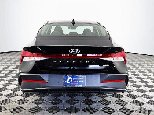 2025 Hyundai ELANTRA HEV Blue