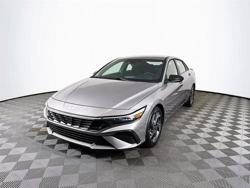 2025 Hyundai ELANTRA Sport