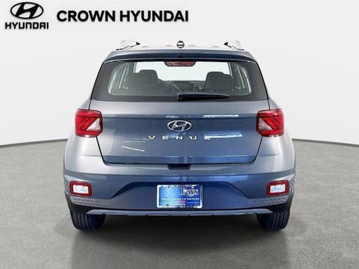 Ecotronic Gray 2026 Hyundai VENUE SEL