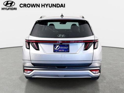 Shimmering Silver 2026 Hyundai TUCSON Limited