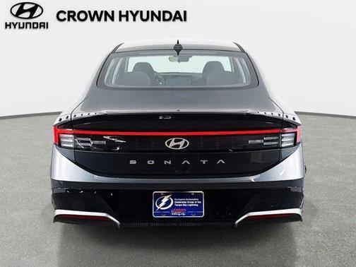 2026 Hyundai SONATA SEL