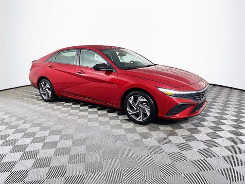 2025 Hyundai ELANTRA Sport