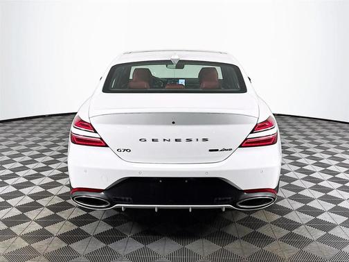 2025 Genesis G70 3.3T AWD Sport Advanced