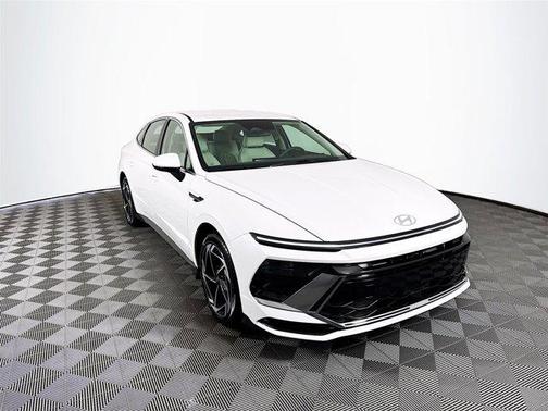 2026 Hyundai SONATA SEL