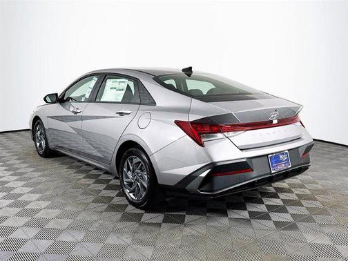 2025 Hyundai ELANTRA HEV Blue