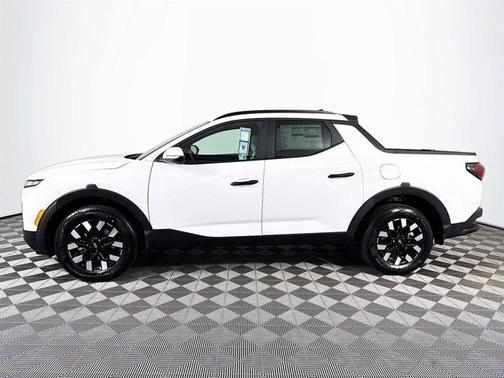 2025 Hyundai SANTA CRUZ SEL Activity
