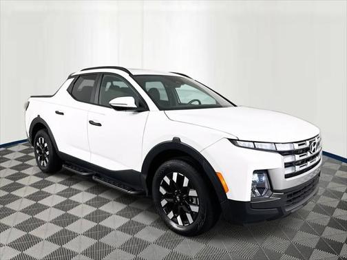 2025 Hyundai SANTA CRUZ SEL Activity