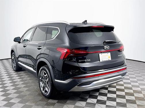 2022 Hyundai SANTA FE HEV SEL Premium