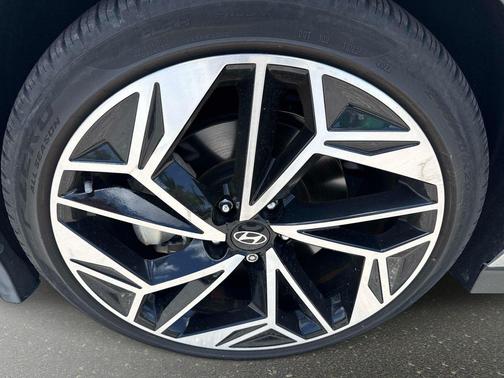 Gravity Gold Matte 2024 Hyundai IONIQ 6 SEL