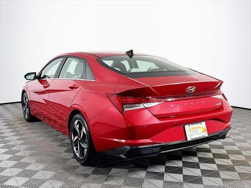2023 Hyundai ELANTRA Limited