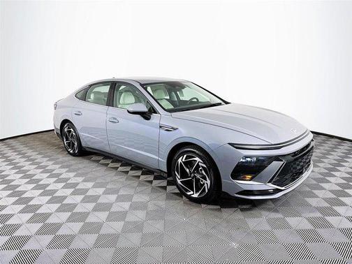 2026 Hyundai SONATA SEL