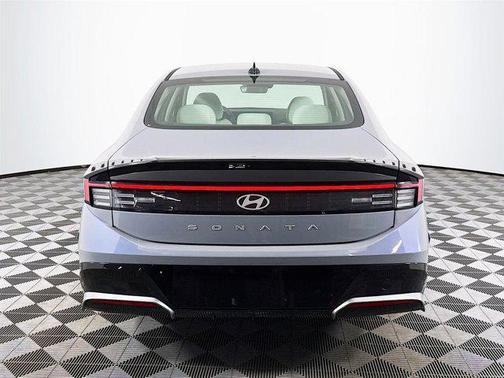 2026 Hyundai SONATA SEL