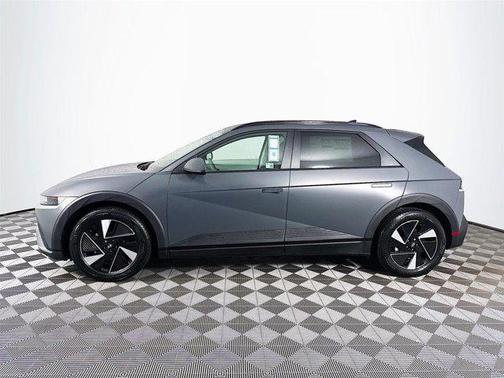 2025 Hyundai IONIQ 5 SEL