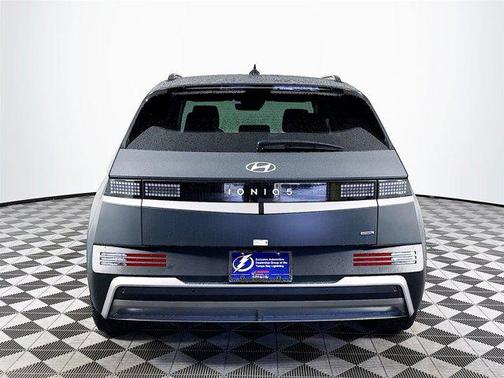 2025 Hyundai IONIQ 5 SEL