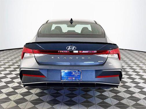 2025 Hyundai ELANTRA Sport
